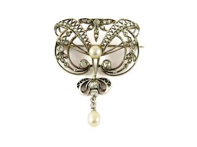 Spilla Liberty in Oro Giallo Rodiato, Diamanti e Perle