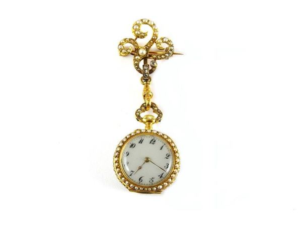 Yellow gold brooch-clock set with small pearls