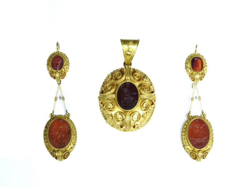 Parure in Oro Giallo
