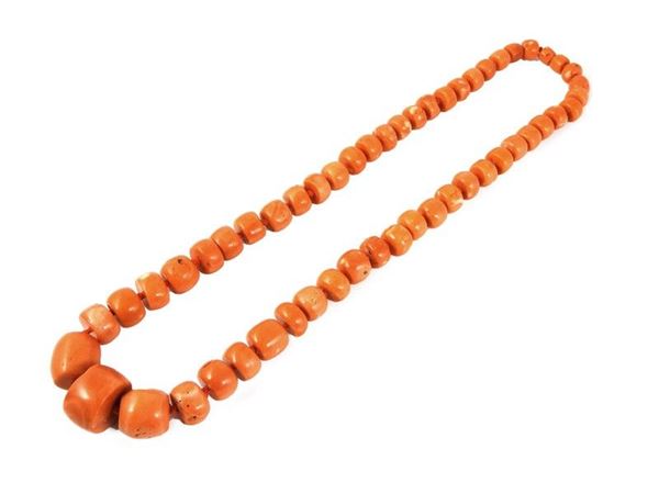 Orange barrel-shaped coral necklace