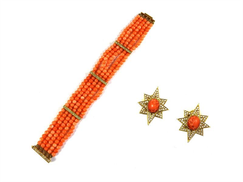 Parure in Oro Giallo, Corallo e Diamanti