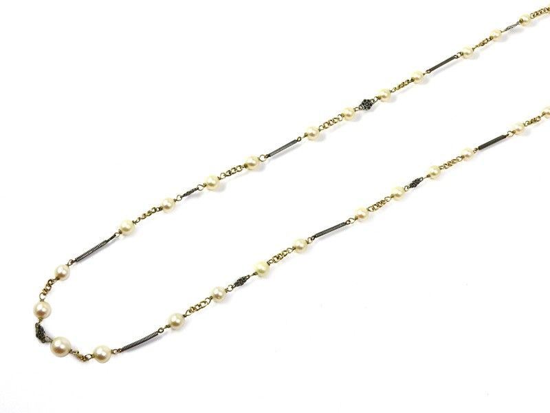 Lunga Catena in Oro Giallo, Argento, Smalto e Perle Coltivate Akoya