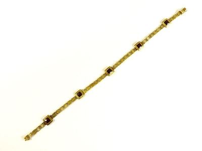 Bracciale a Maglie in Oro Giallo e Granati