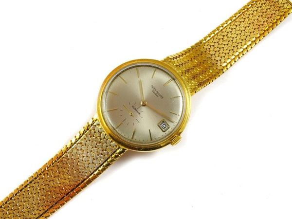 Yellow gold gentleman's wristwatch