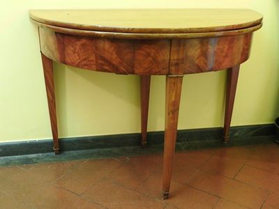 Console a Mezzaluna Impiallacciata in Ciliegio