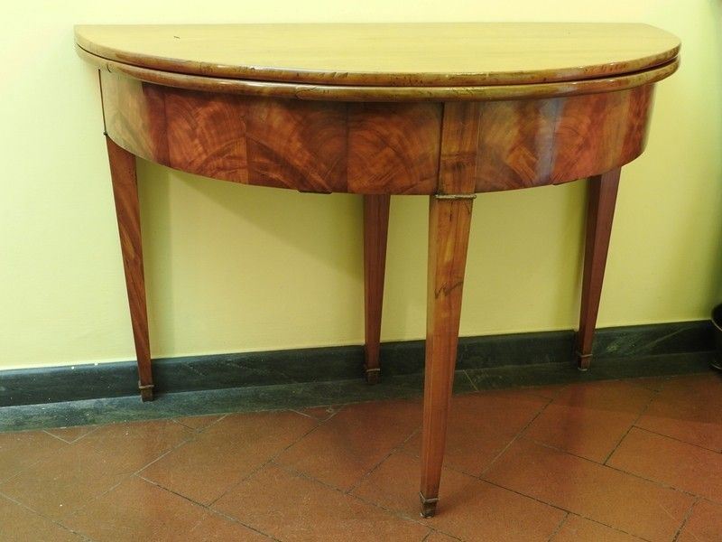 Console a Mezzaluna Impiallacciata in Ciliegio