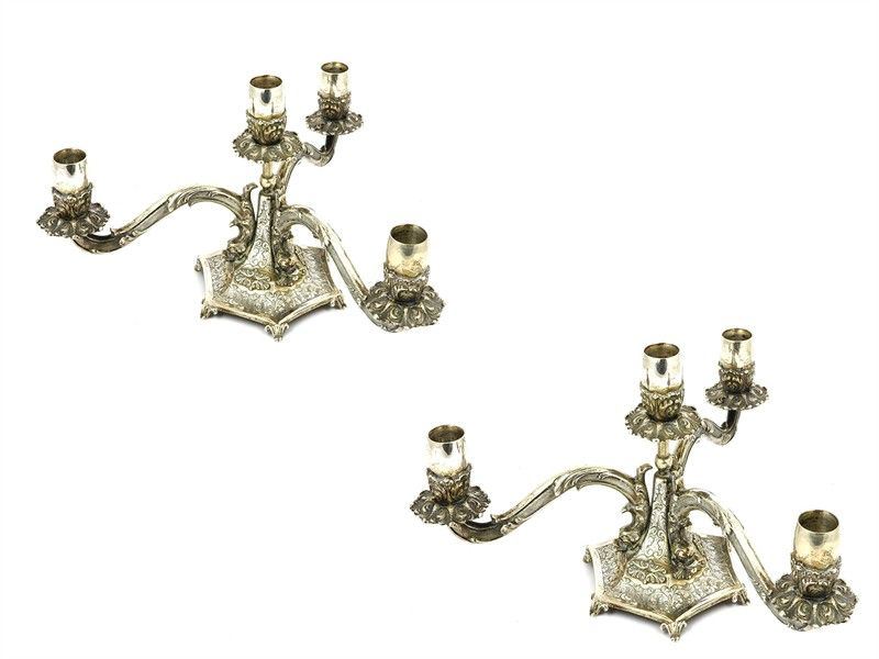 Coppia di Candelabri in Argento