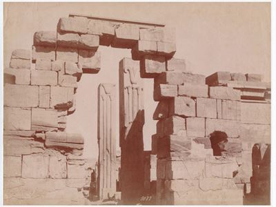 Columns De Karnac