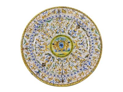 Piatto da Parata in Maiolica