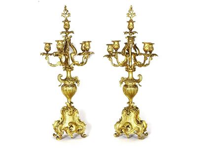 Coppia di Candelabri in Bronzo Dorato