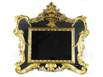 Caminiera in Legno Intagliato e Dorato