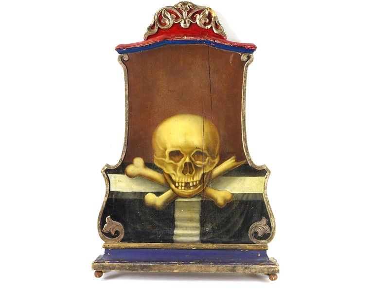 Vanitas e Figura Femminile Penitente tra le Fiamme